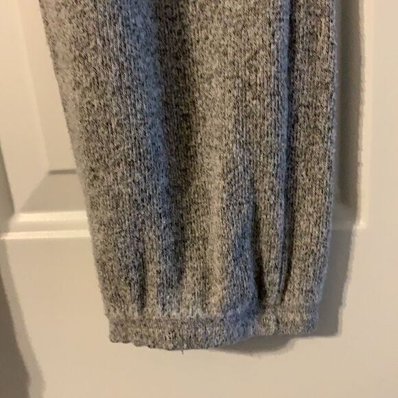 American eagle gray lounge pants - Picture 3 of 6